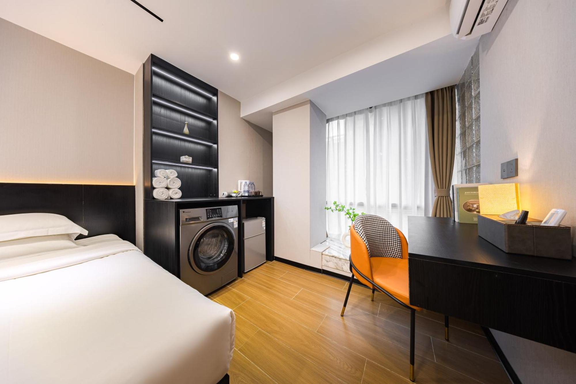 Yu Manju High-Floor Huge-Screen Audiovisual Hotel-Guangzhou Tower Zhujiang New Town Sports West Road Branch Exterior photo