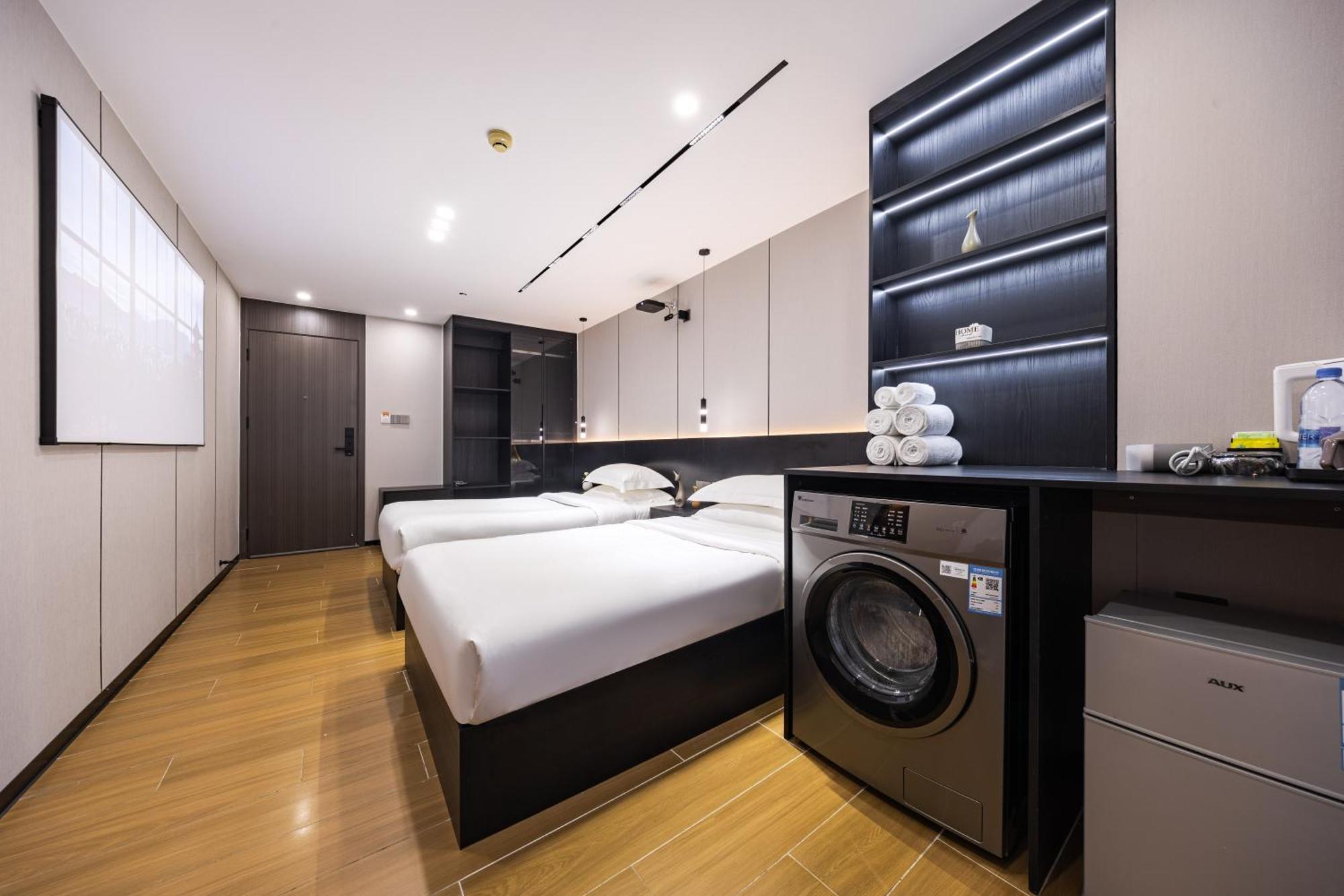 Yu Manju High-Floor Huge-Screen Audiovisual Hotel-Guangzhou Tower Zhujiang New Town Sports West Road Branch Exterior photo